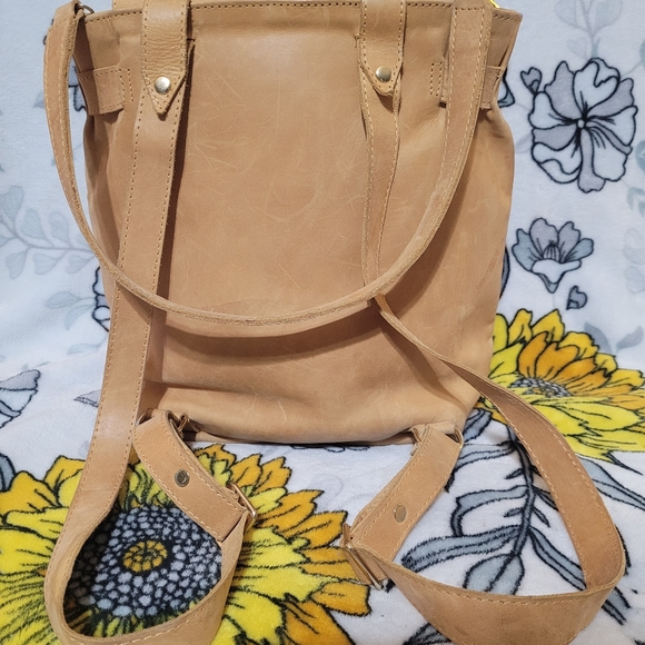 Noonday Collection Homesteader convertable backpack purse - Picture 8 of 9